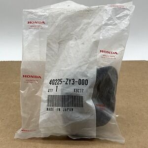Honda OEM 40225-ZY3-000 Idol Port Seal